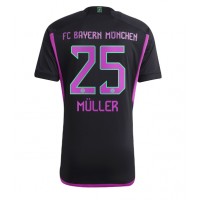 Camiseta Bayern Munich Thomas Muller #25 Segunda Equipación Replica 2023-24 mangas cortas